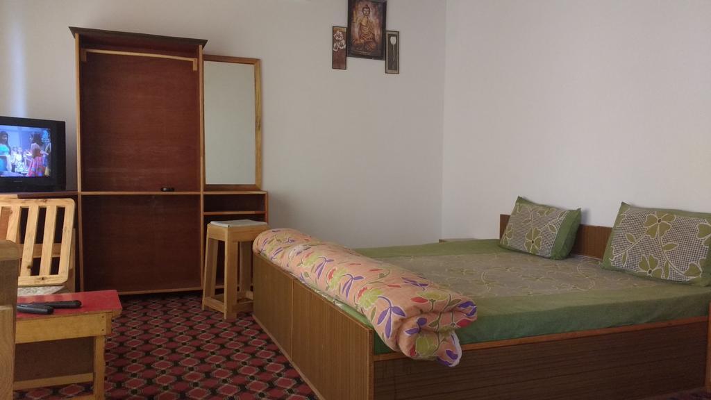 Jimmy'S Homestay Лех Экстерьер фото